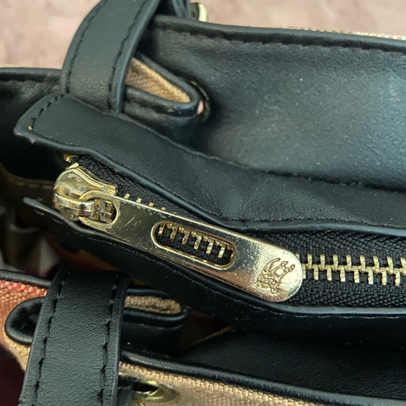 Burberry Checkered Tote Bag - Black, Tan, and Brown - Picture 4 of 4